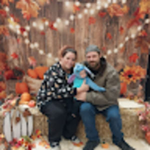 Meet your Posher, Joseph & skye